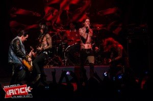 Buckcherry-28